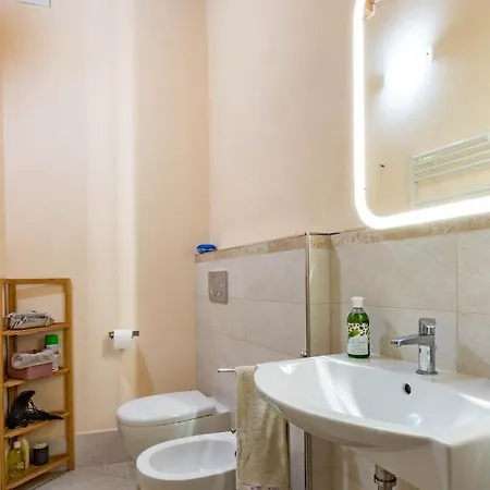 Puccini Fresco - Appartamento Lucca Centro Wifi Airc Netflix *